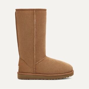 UGG Tall Chestnut Boots Tan Size 8